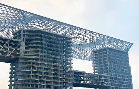 城东为什么现在建高层大都用钢结构？