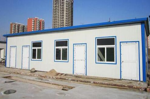 城东彩钢房也能有稳固的支撑结构和良好的装修效果！